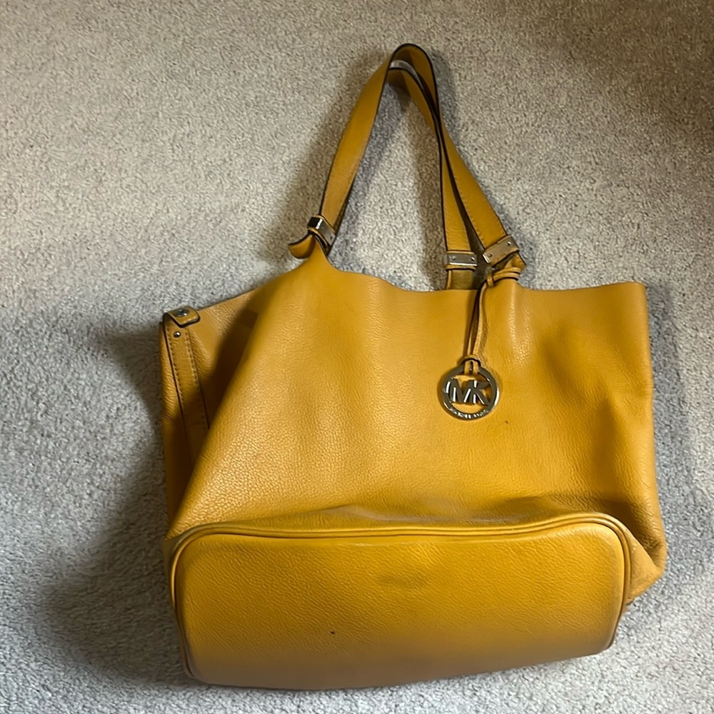 Michael Kors bag
